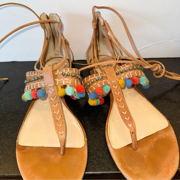 Vince Camuto Balisa Pom Pom Lace-Up Sandals Zip Gladiator Sz 9 Flats shoes - Picture 3 of 15